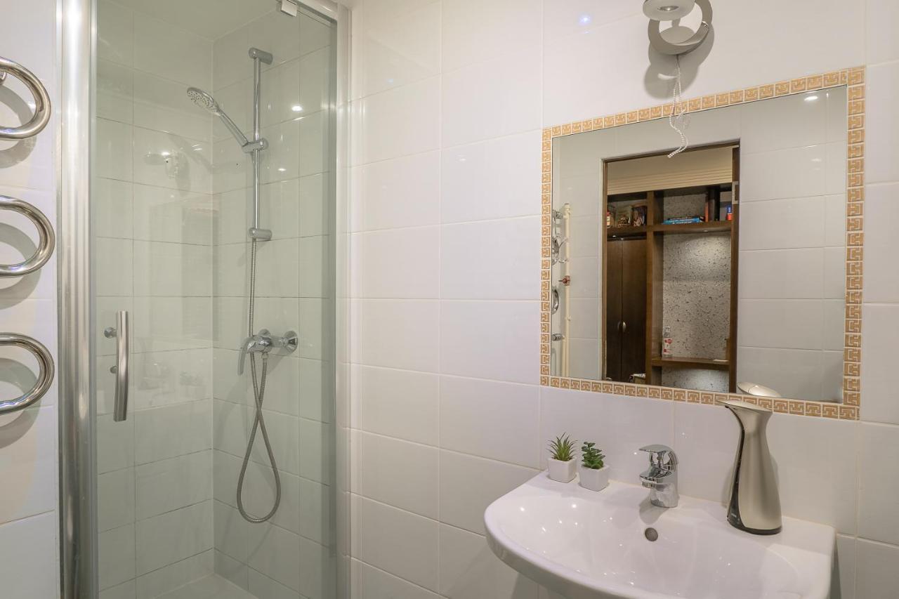 Andrea Apartment リエパーヤ エクステリア 写真